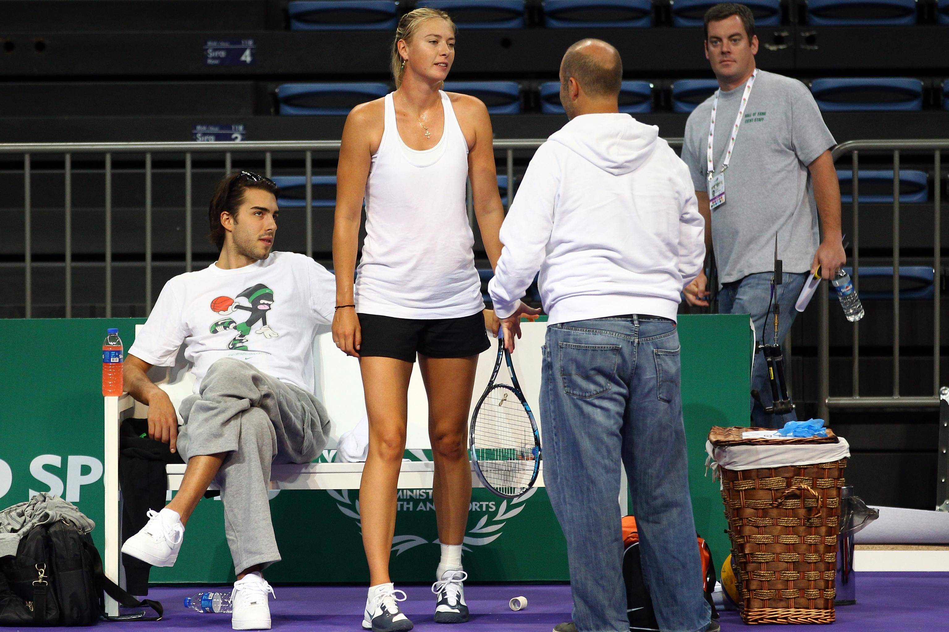 莎拉波娃重返赛场，败北首场状态出色，G2观众沸腾！引发球迷热议