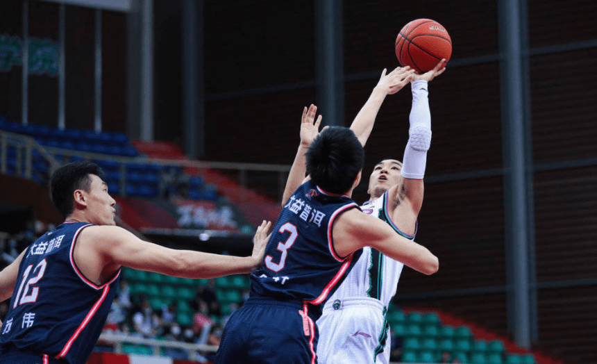 关于山东男篮内部会议纪要流出:集结日遗憾出局;NBA常规赛使命明确;年轻球员得到机会的信息 关于山东男篮内部会议纪要流出:集结日遗憾出局;NBA常规赛使命明确;年轻球员得到机会的信息