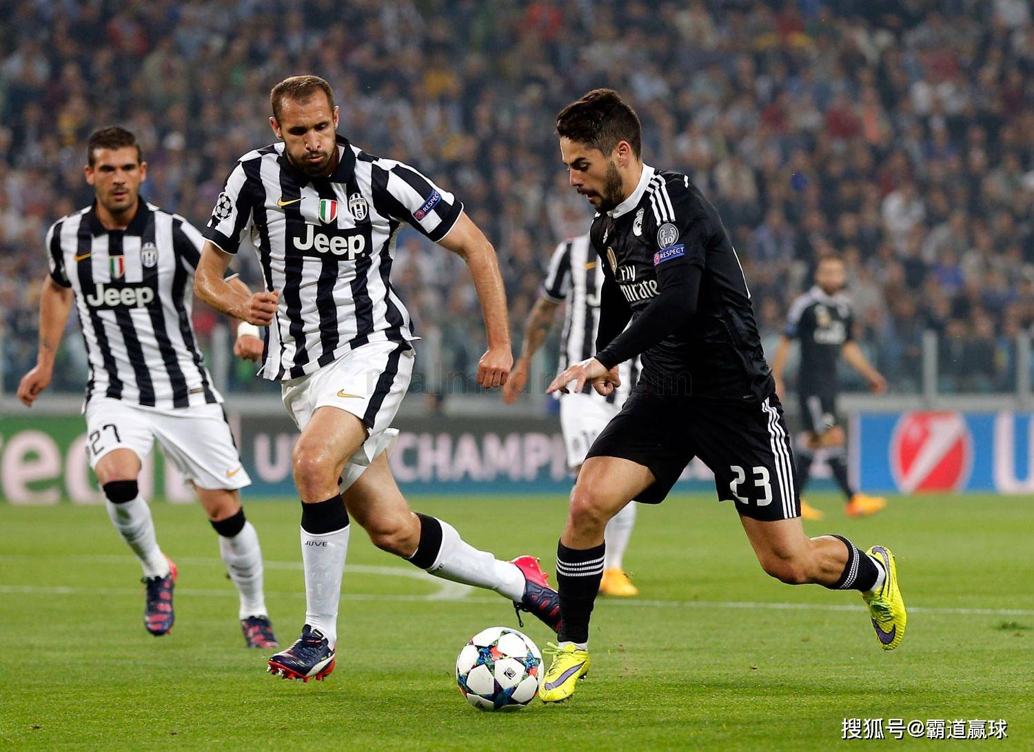 风云突变!皇家马德里赛前手感冰凉,欧冠版图或变,质疑声仍在,阵容厚度经受考验 风云突变!皇家马德里赛前手感冰凉,欧冠版图或变,质疑声仍在,阵容厚度经受考验