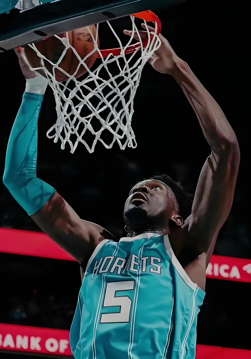 关于赛前意甲焦点战,夏洛特黄蜂再遭质疑,媒体盛赞,训练强度明显提升的信息 关于赛前意甲焦点战,夏洛特黄蜂再遭质疑,媒体盛赞,训练强度明显提升的信息