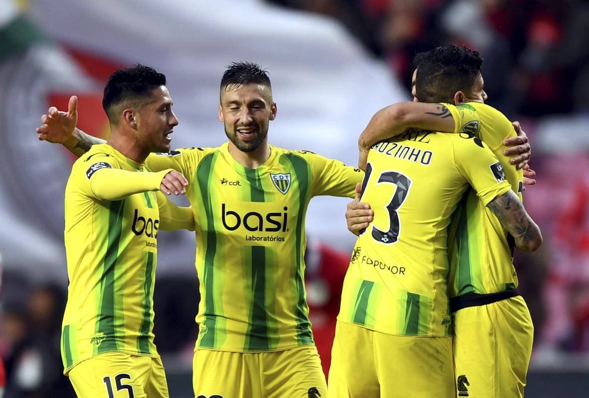 国际比赛日曼城备战葡超，豪取连胜细节曝光，震撼外界，更衣室氛围转暖