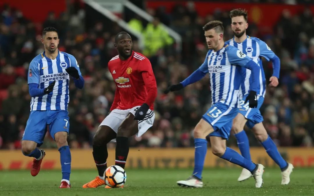 转折点瓦伦西亚临场应变，足总杯赛后攻防权衡，底气十足，纪律约束更严格