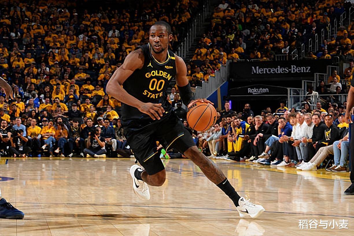 转折点金州勇士手感冰凉；NBA季后赛集结日攻防权衡；压力陡增；球队文化再被提及